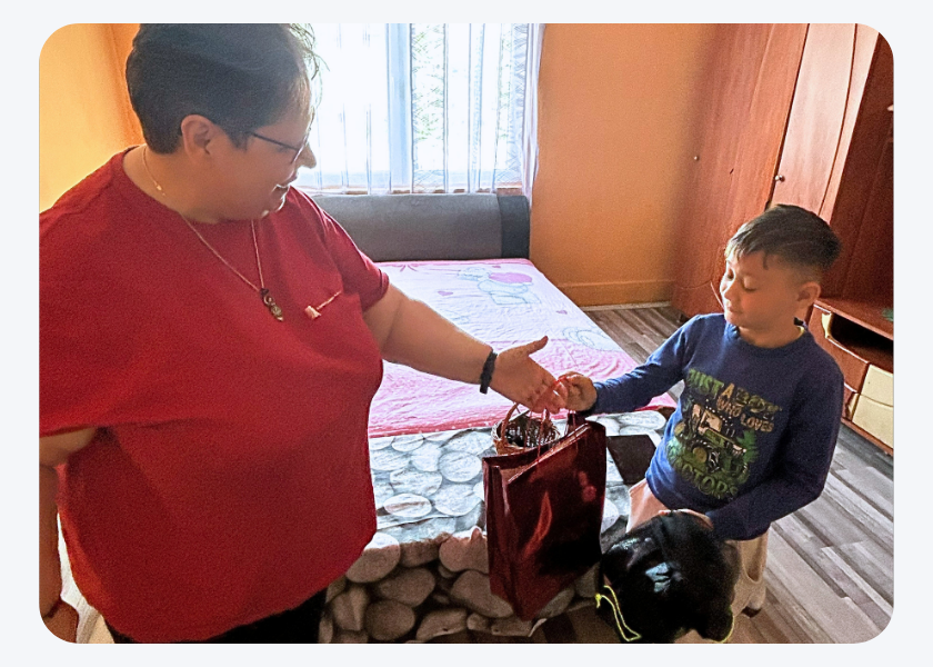 A neuroblastoma kezelése kemoterápiát, sugárkezelést és csontvelő-transzplantációt is jelentett.